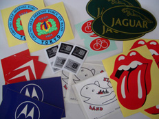 �}�[�N�����āA��Ƃ̃��S�����ăV�[���𐧍삵�ăA�s�[��������̂��ŋߑ����ł�